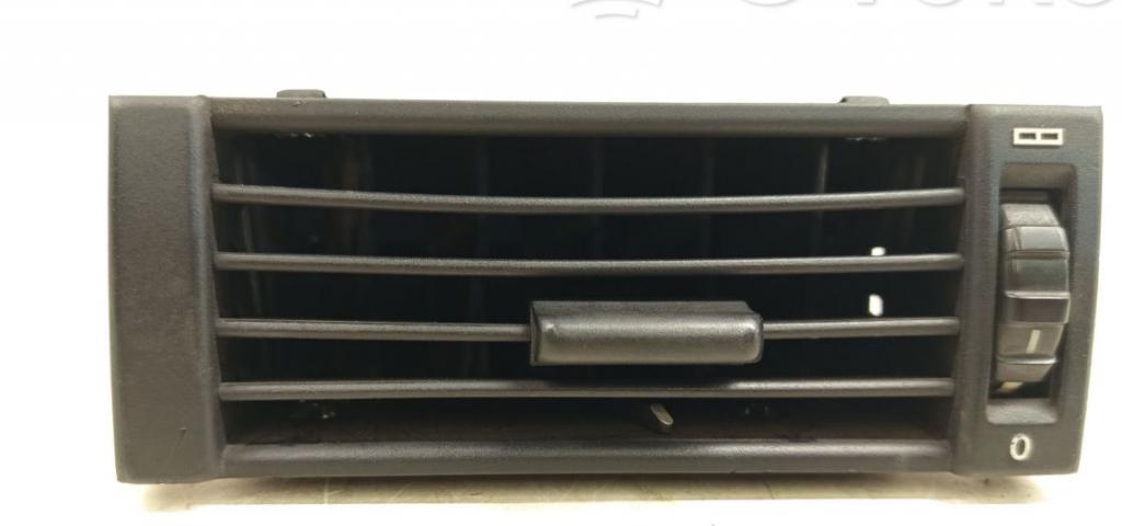 Mercedes 124 sedan 3.0 D diesel AT 1989  Mriežka kúrenia (fukár) 1248300954