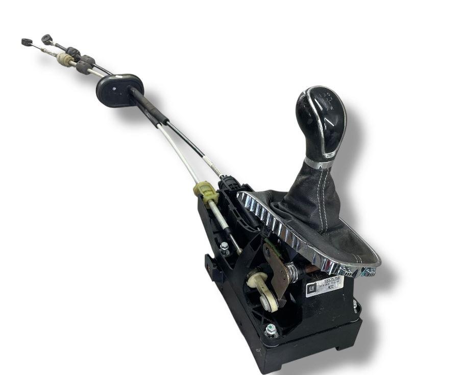 Opel Astra III 2004-2014 hatchback 1.6 16v petrol Z16XER MT 85 kW 2007  Rýchlostná páka (kulisa) 55575258