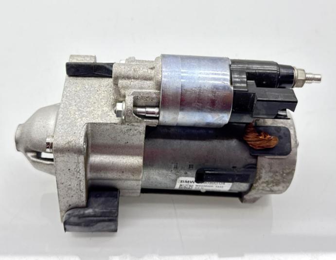 BMW 1 F40 Štartér 8580390