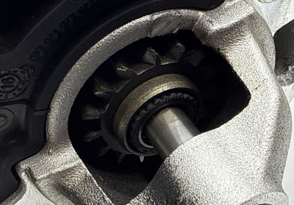 BMW 1 F40 Štartér 8580390