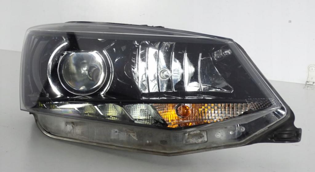 Skoda Fabia III 2014- hatchback 1.0 MPI petrol MT 55 kW 2015  Svetlo predné ľavé LED