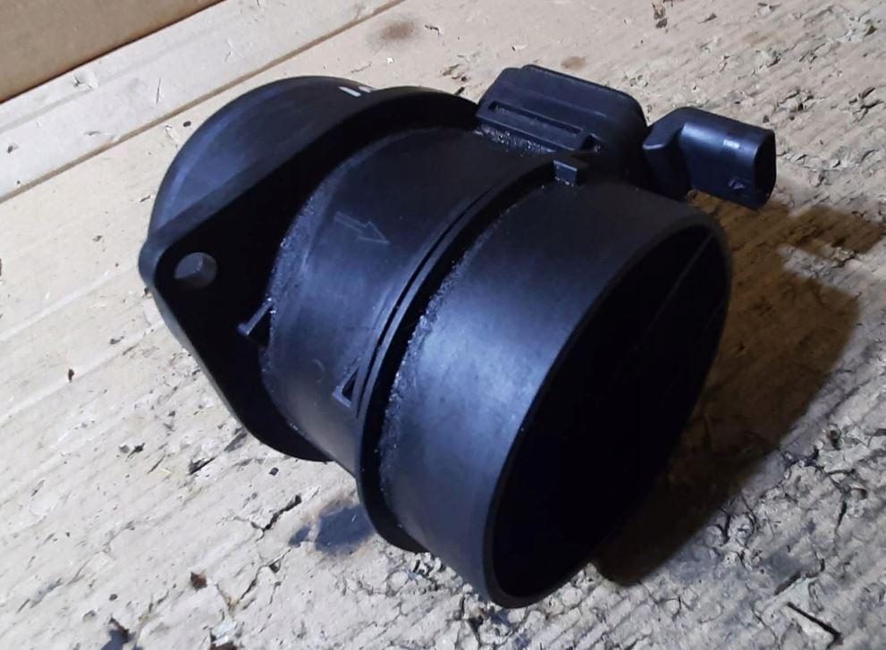 Mercedes C W204 2007-2014 sedan 2.2 CDI diesel AT 125 kW 2007  Váha vzduchu A6510900048