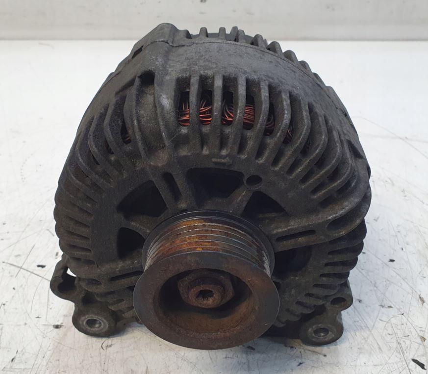 Audi A4 B7 2004  2008 combi 3.0 TDI diesel   AT  Alternátor 059903016D