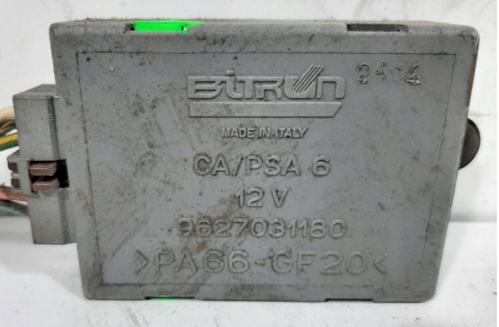 Peugeot Partner I 1996-2008 hatchback 1.9 D diesel MT 51 kW 2000  Riadiaca jednotka centrálneho zámku 9627031180