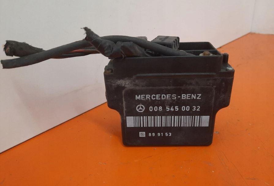 Mercedes Vito W638 1996-2003 hatchback 2.3 D diesel MT 58 kW 1997  Relé 0085450032