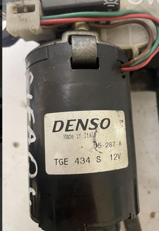 Alfa Romeo 156 combi 1.9 JTD diesel MT 110 kW 2005  Mechanizmus stieračov predný TGE434