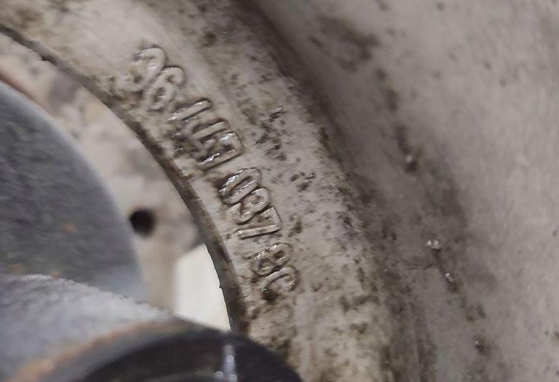 Citroen C6 2005-2012 sedan 2.7 HDI diesel AT 150 kW 2009  Tlmič predný pravý 9674996180