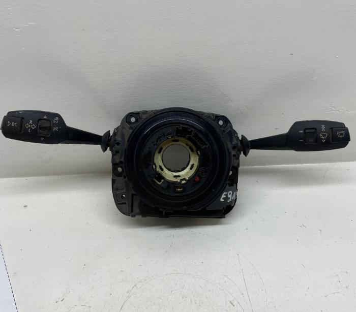 BMW 3 E90 2005-2013 Prepínacie páčky pod volantom 9110889 01208120
