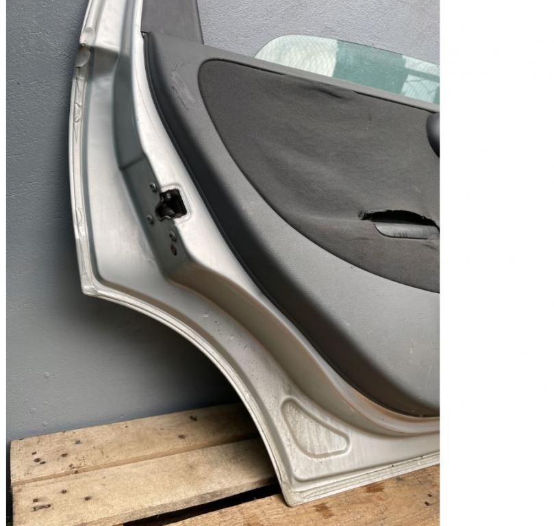 Opel Corsa C 2000-2006 hatchback 1.2 16v petrol MT 55 kW 2002  Dvere zadné ľavé