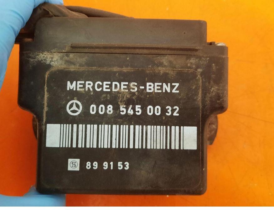 Mercedes Vito W638 1996-2003 hatchback 2.3 D diesel MT 58 kW 1997  Relé 0085450032