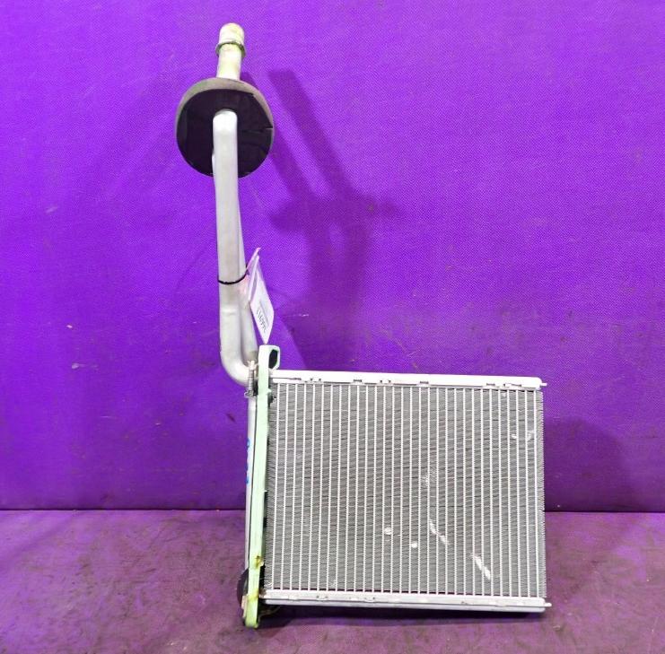 Peugeot 308 I 2007-2013 hatchback 1.6 16v petrol MT 88 kW 2008  Radiátor kúrenia 669328C