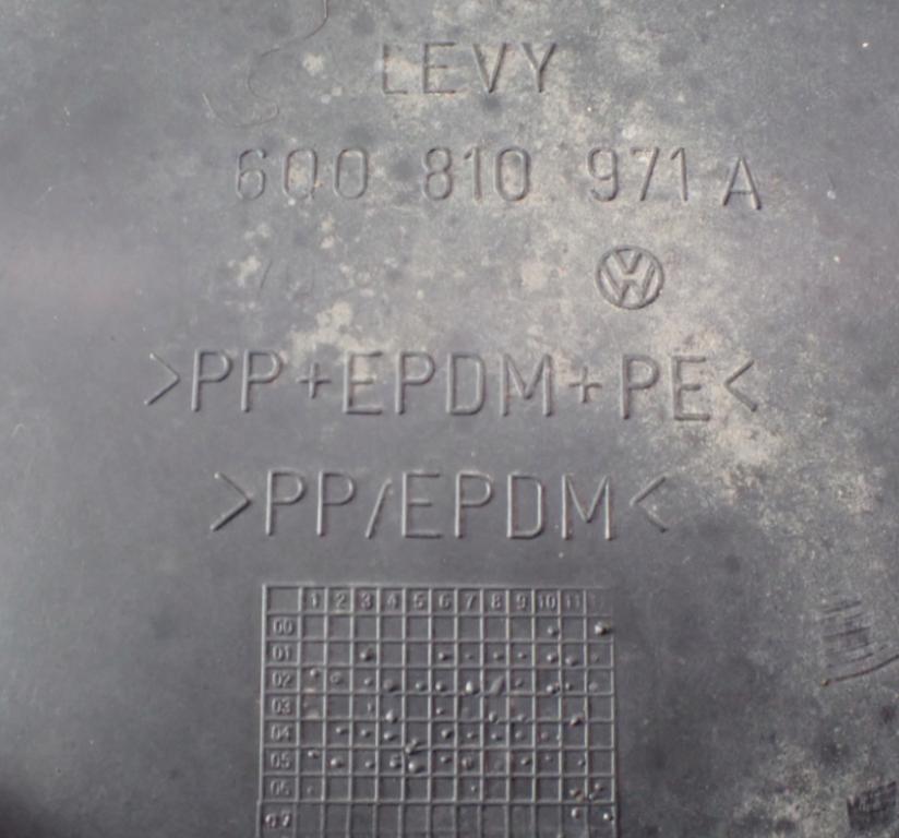 Volkswagen Polo IV 9N 2001-2009 hatchback 1.2 6v petrol MT 40 kW 2003  Podblatník zadný ľavý 6Q0810971A