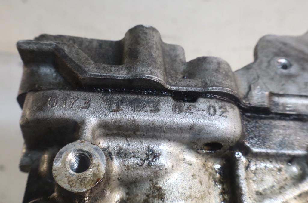 Ford Mondeo Mk4 2007-2014 combi 2.2 TDCI diesel MT 147kW 2011 Hlava valcov 9651569780