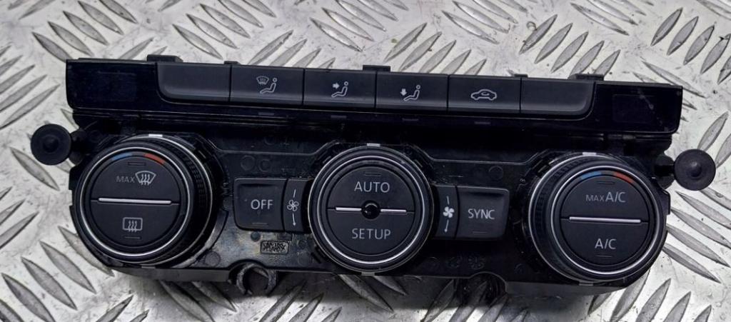 Volkswagen Golf VII 2012-2020 hatchback 1.6 TDI diesel MT 77 kW 2012  Panel kúrenia/klimatizácie 5G0907044T