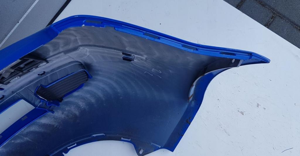 Skoda Fabia I 1999-2007 sedan 1.4 MPI petrol MT 50 kW 2001  Nárazník predný