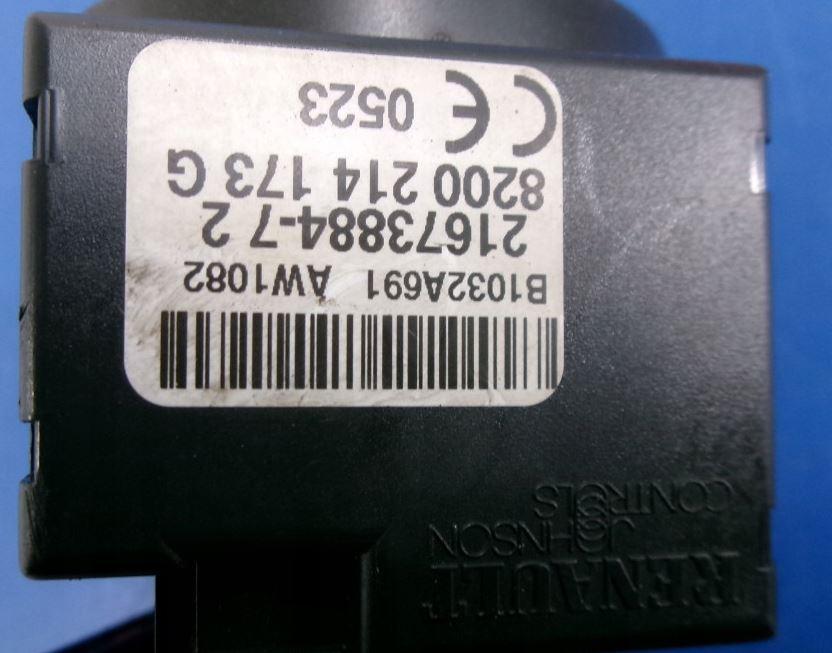 Renault Clio III 2005-2012 hatchback 1.2 16v petrol MT 55 kW 2006  Spínacia skrinka