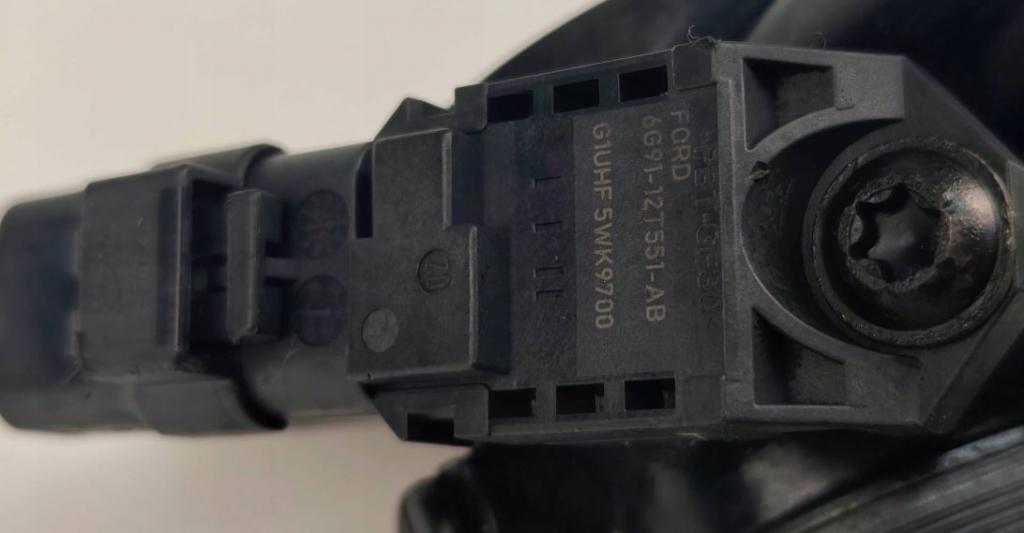 Ford Mondeo Mk4 2007-2014 hatchback 2.0 TDCI diesel MT 103 kW 2010  Škrtiaca klapka 6G9Q9E926AE