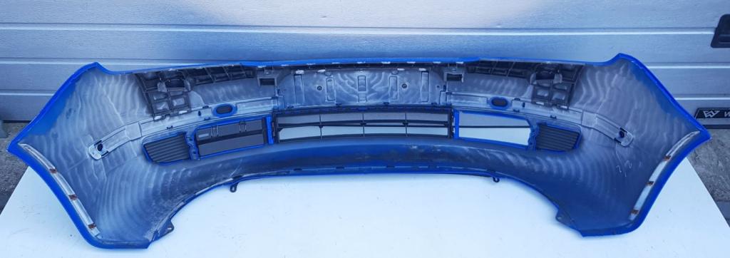 Skoda Fabia I 1999-2007 sedan 1.4 MPI petrol MT 50 kW 2001  Nárazník predný