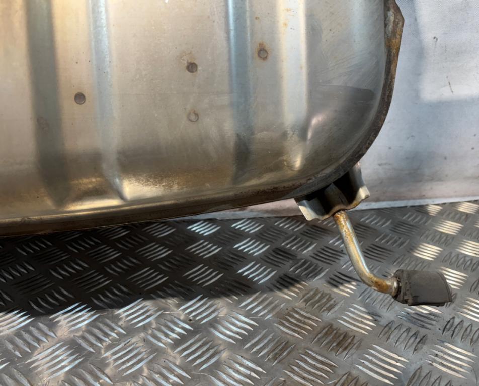 Mazda 6 III GJ 2013-2024 combi 2,0 16v petrol AT 121 kW 2015 Tlmič výfuku