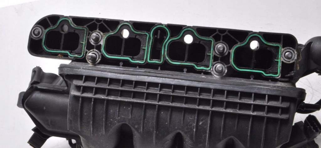 Opel Astra III 2004-2014 hatchback 1.4 16v petrol MT 66 kW 2006  Sacie potrubie 55572730 55566514 0214057021 12644228