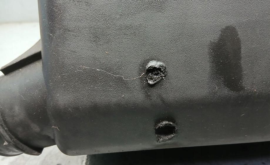 Fiat Punto II 1999-2010 hatchback 1.2 16v petrol MT 59 kW 2000  Obal vzduchového filtra 735275091 73527503