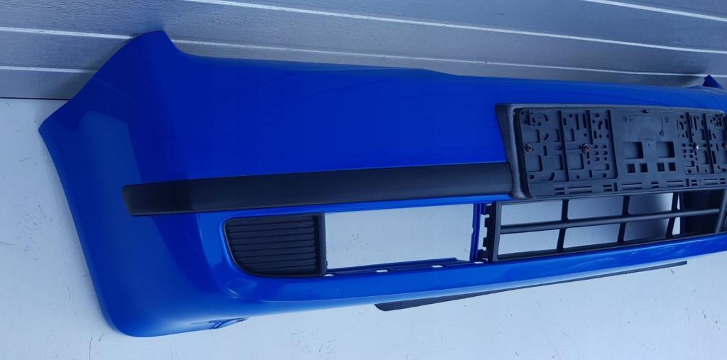 Skoda Fabia I 1999-2007 sedan 1.4 MPI petrol MT 50 kW 2001  Nárazník predný