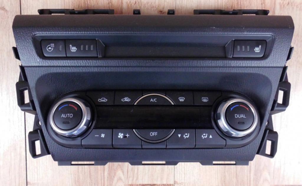 Mazda 3 III BM 2013-2018 Panel kúrenia/klimatizácie BAER61190D