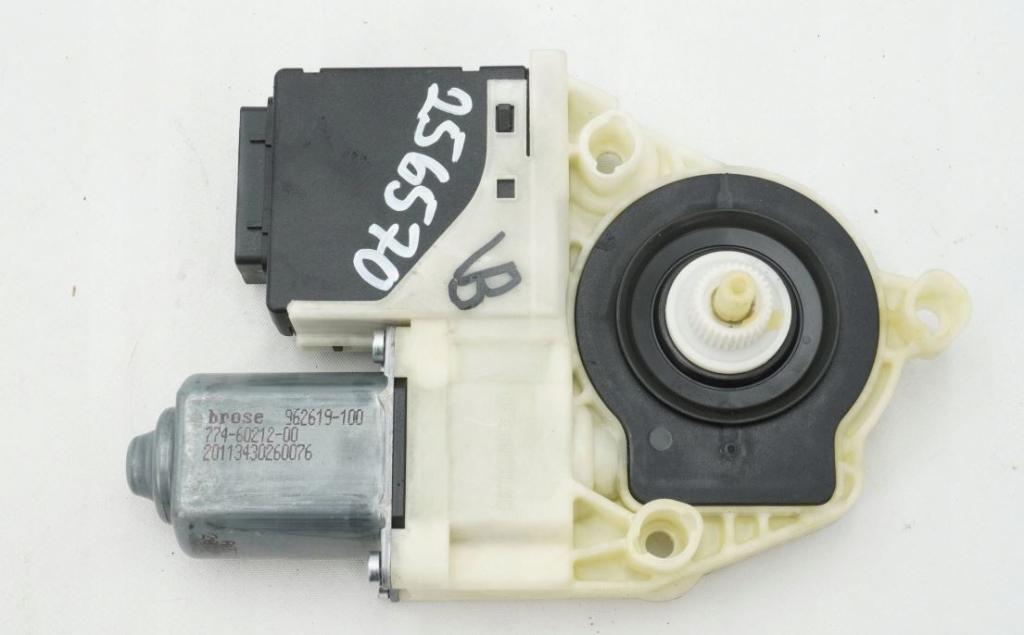 Volkswagen Passat B7 2010-2014 sedan 2.0 TDI diesel AT 130 kW 2013  Motorček okien zadný ľavý 3AA959703A