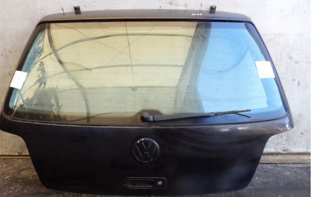 Volkswagen Golf IV 1997-2003 hatchback 1.4 16v petrol AXP MT 55 kW 2001  Kapota zadná (kufor)