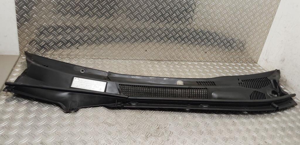 Toyota Rav4 II 2000-2005 hatchback 2.0 D4D diesel MT 85 kW 2003  Torpédo (plast pod čelným sklom) 55708-42110