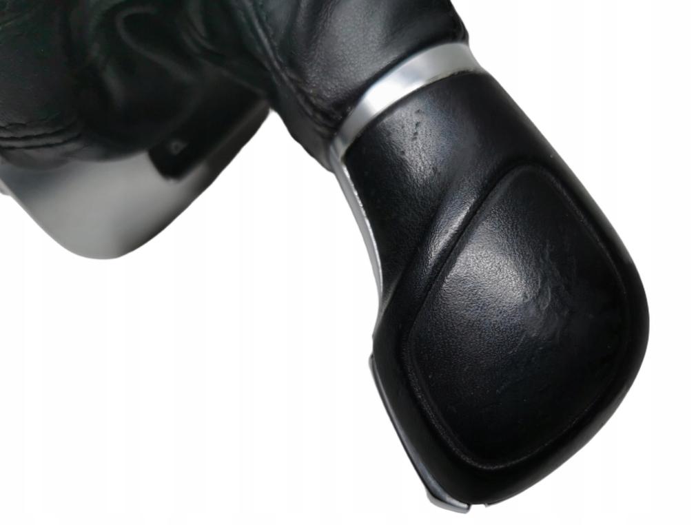 Volkswagen Touareg II 2010-2018 Hlavica (kryt) rýchlostnej páky 7P1713203A