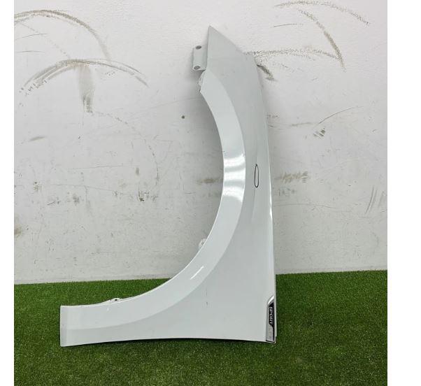 Skoda Superb III 2015-2024 sedan lift  Blatník predný ľavý