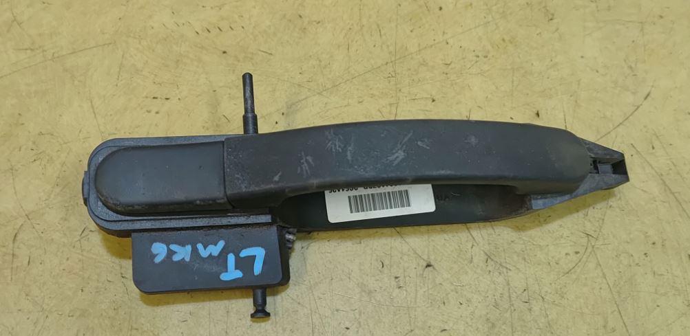 Ford Fiesta Mk6 2002-2008 hatchback 1.4 16v petrol MT 59 kW 2002  Kľučka dverí vonkajšia zadná ľavá