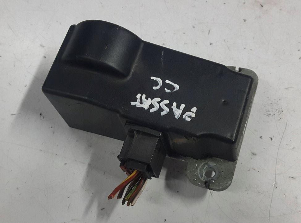 Volkswagen Passat B6 2005-2010 sedan 2.0 TDI diesel 103 kW 2007  Blokáda (zámok) volantu 3C0905861H