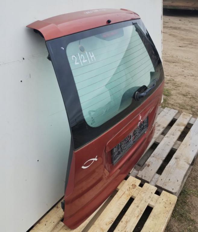 Mitsubishi Space star hatchback 1.6 16v petrol MT 72 kW 2003  Kapota zadná (kufor)
