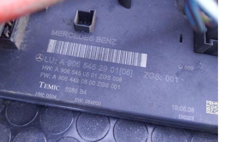 Volkswagen Crafter 2006-2016 hatchback 2.5 TDI diesel MT 100 kW 2006  Modul BSI A9065452901