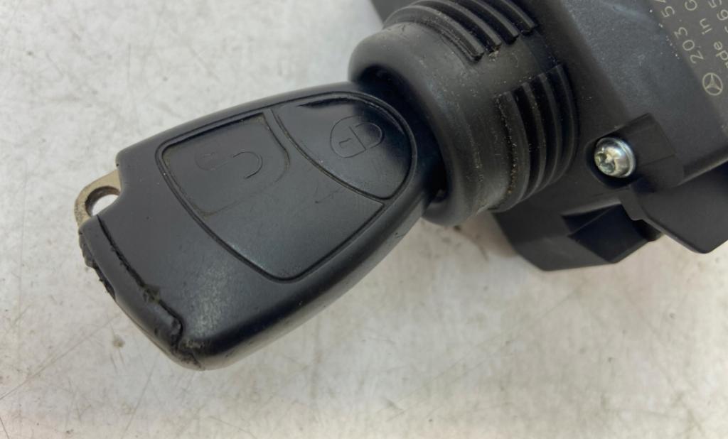 Mercedes C W203 2000-2007 sedan 2.0 KOMPRESSOR petrol MT 120 kW 2004  Spínacia skrinka A2035450508