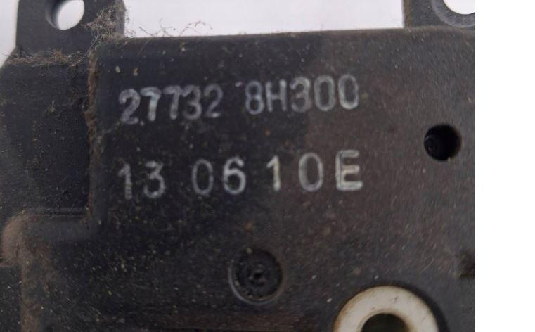 Nissan Qashqai I J10 2006-2013 hatchback 2.0 DCI diesel MT 110 kW 2011  Motorček kúrenia 277328H300