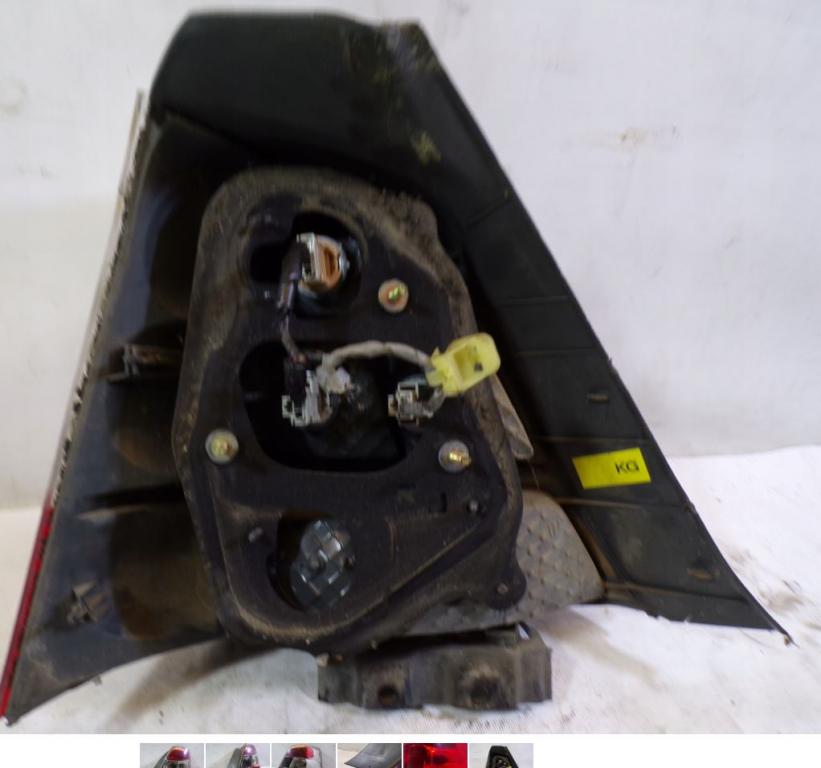 Honda Civic VII 2000-2006 hatchback 1.4 16v petrol 66 kW 2003  Svetlo zadné pravé