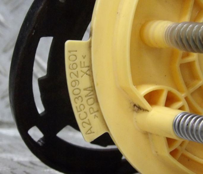 Jeep Cherokee KJ 2001-2008 suv 2.8 CRD diesel 120 kW 2006  Palivový systém benzín ostatné