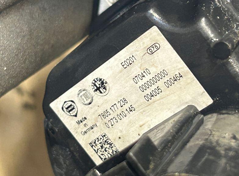 Alfa Romeo Giulietta hatchback 1.6 JTDM diesel 940A3000 MT 77 kW 2011  Riadenie 7805974558