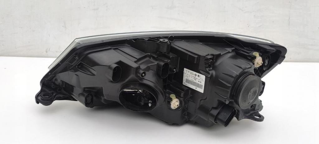 Skoda Fabia III 2014- hatchback 1.4 TDI diesel MT 77 kW 2016  Svetlo predné pravé 6V1941016B