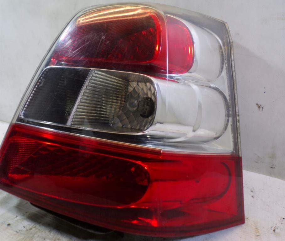 Honda Civic VII 2000-2006 hatchback 1.4 16v petrol 66 kW 2003  Svetlo zadné pravé