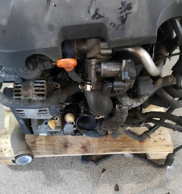 Skoda Superb II 2008-2015 sedan 2.0 TDI diesel MT 125 kW 2009  Motor diesel CBB