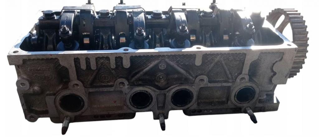 Renault Clio II 1998-2012 hatchback 1.2 8v petrol MT 48 kW 2003  Hlava valcov 7700864624