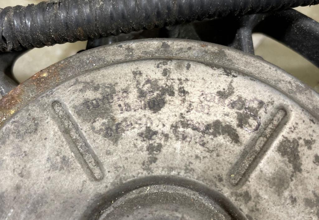 Lexus IS I 1998-2005 sedan 2.0 16v petrol MT 114 kW Ventilátor 168000-3500