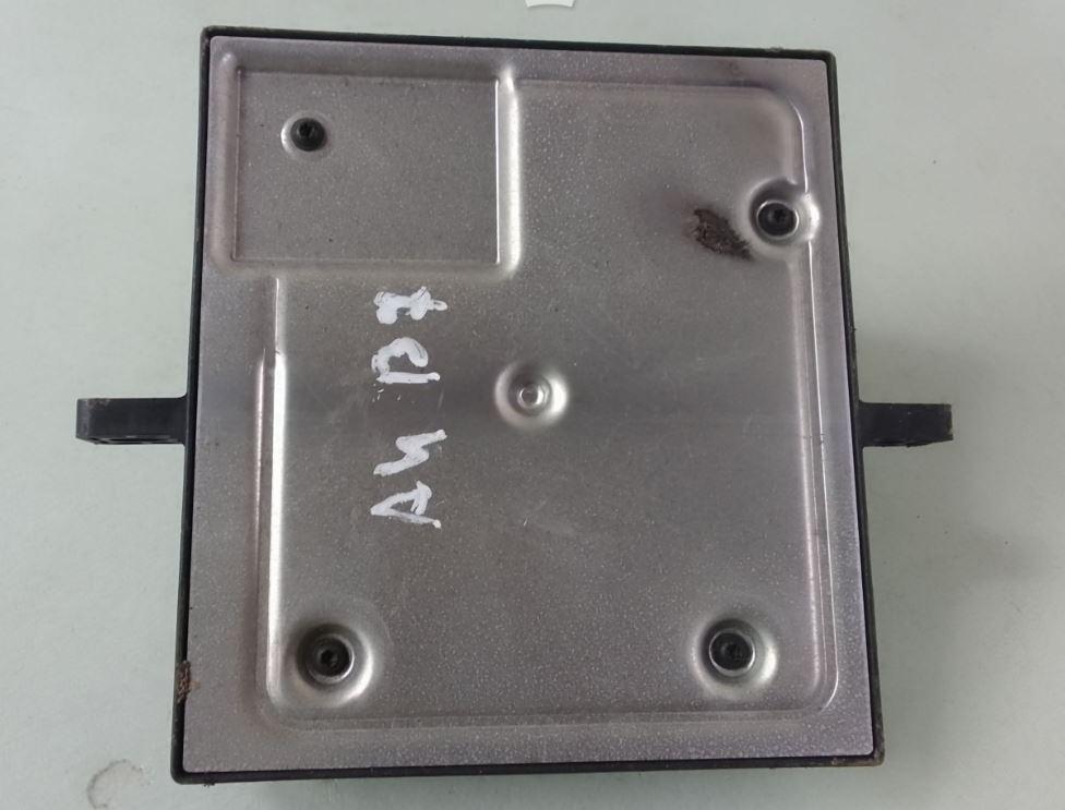 Audi A4 B7 2004-2008 sedan 2.0 petrol MT 96 kW 2006  Modul komfortu 8E0907279L