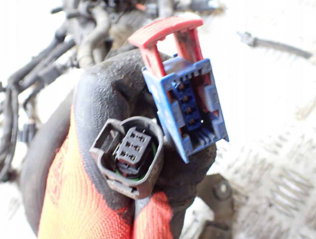 Citroen DS3 2010-2016 hatchback 1.6 16v petrol MT 88 kW 2015 Zväzok elektrických káblov 28715L01 V760119680