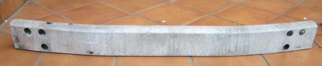 Lexus IS I 1998-2005 Výstuha predná