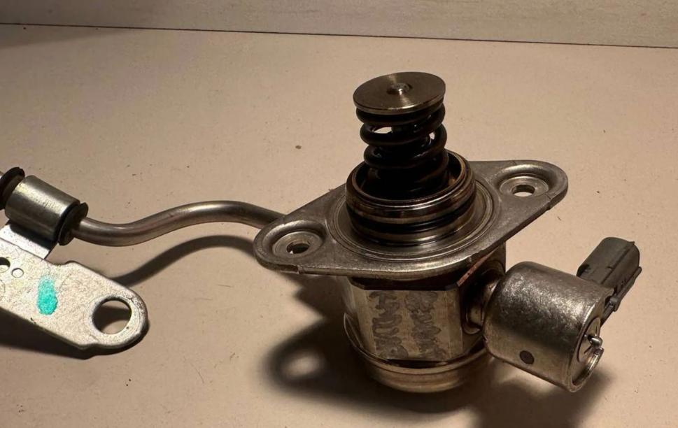 Renault Kadjar 2017 1.6 DIG-T 120kW Palivové čerpadlo 0261520432 16630HY00A